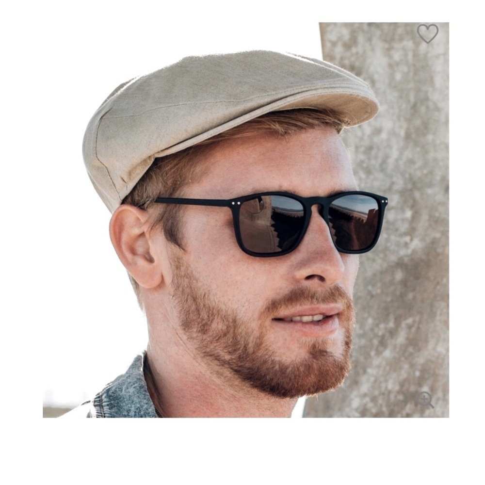 NWT Country gentleman flat cap beige large
